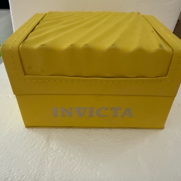 Invicta Gold and Black Tachymeter Watch - Picture 4 of 4